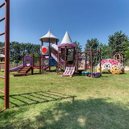 Vakantiepark Domaine De La Bégude 2*