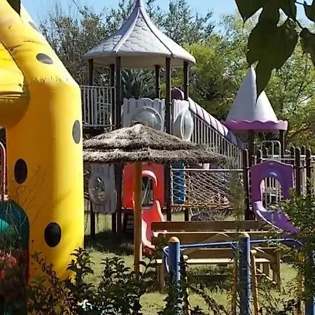 Domaine De La Bégude Vakantiepark 2*